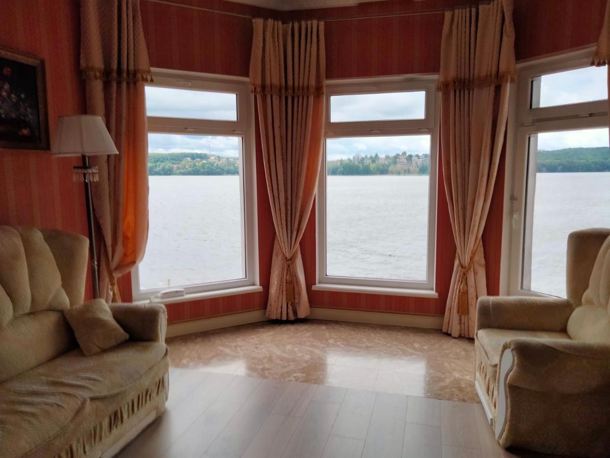Sapsan Hotel Ternopil Exterior foto