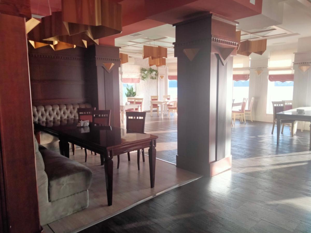 Sapsan Hotel Ternopil Exterior foto