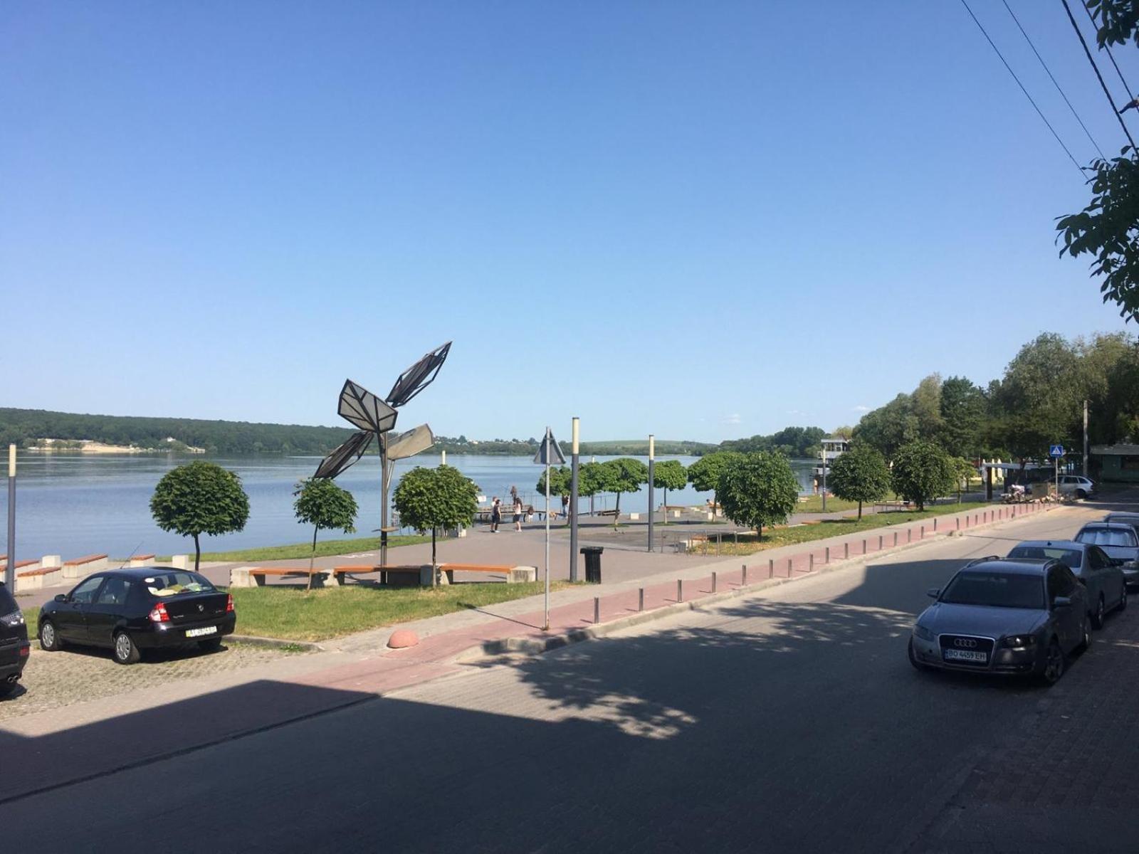 Sapsan Hotel Ternopil Exterior foto