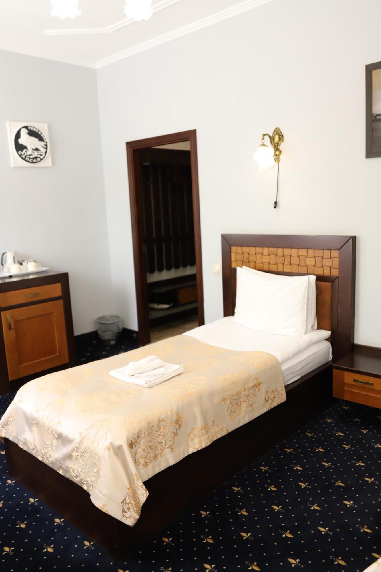 Sapsan Hotel Ternopil Exterior foto