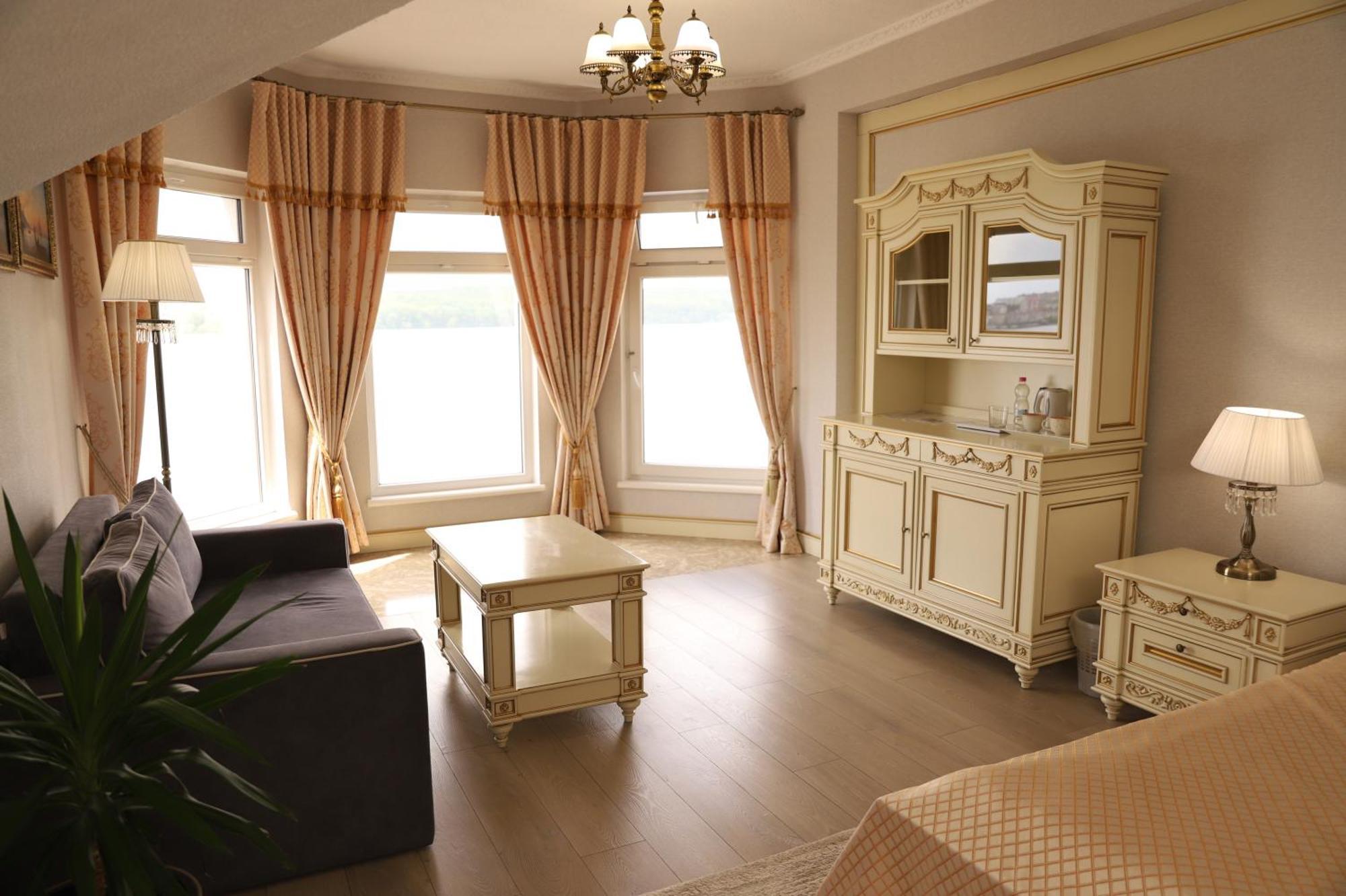 Sapsan Hotel Ternopil Exterior foto